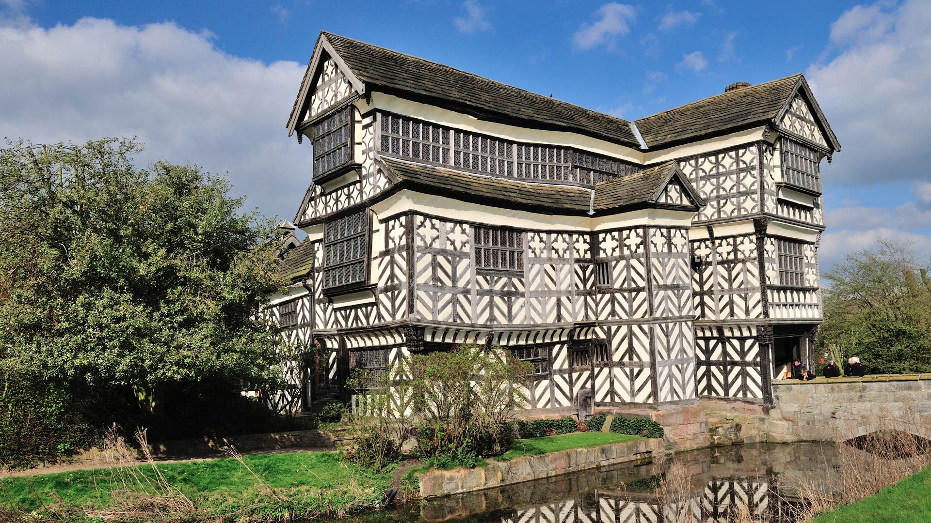 little moreton hall