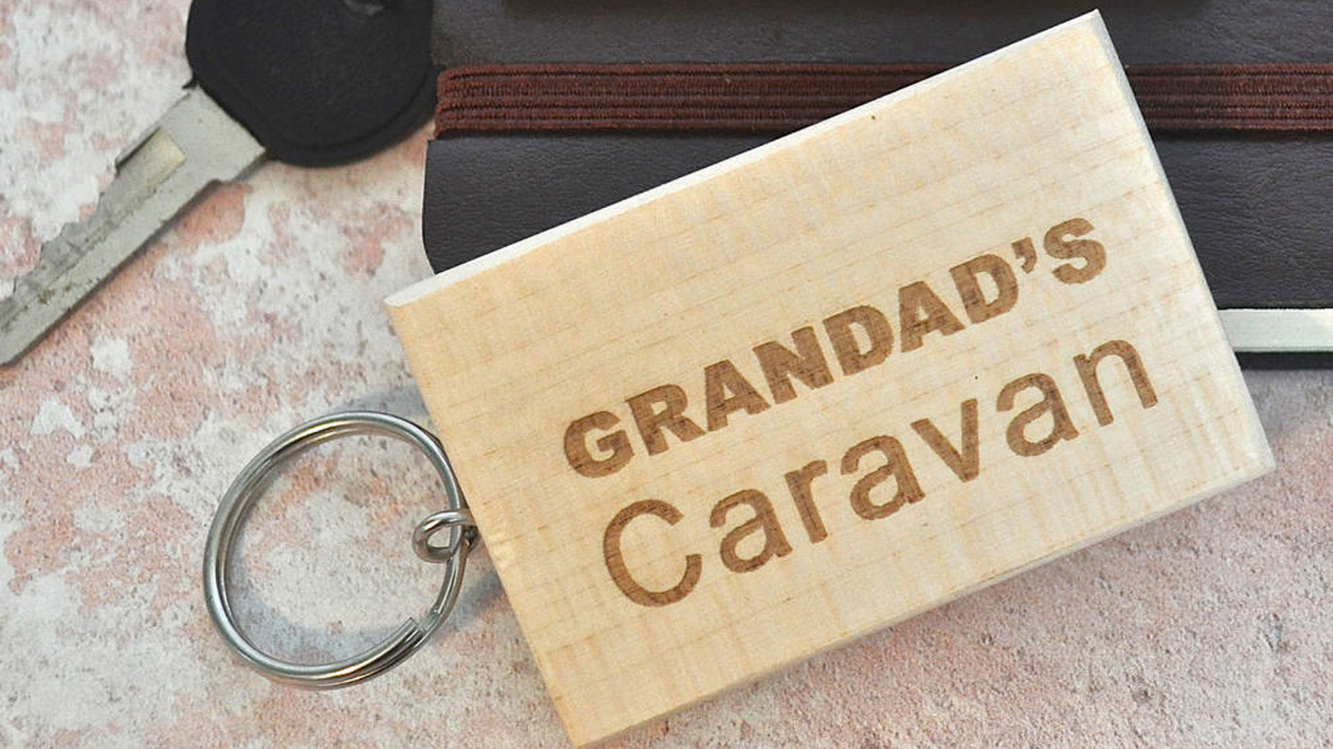 Grandads Caravan Keyring Wooden