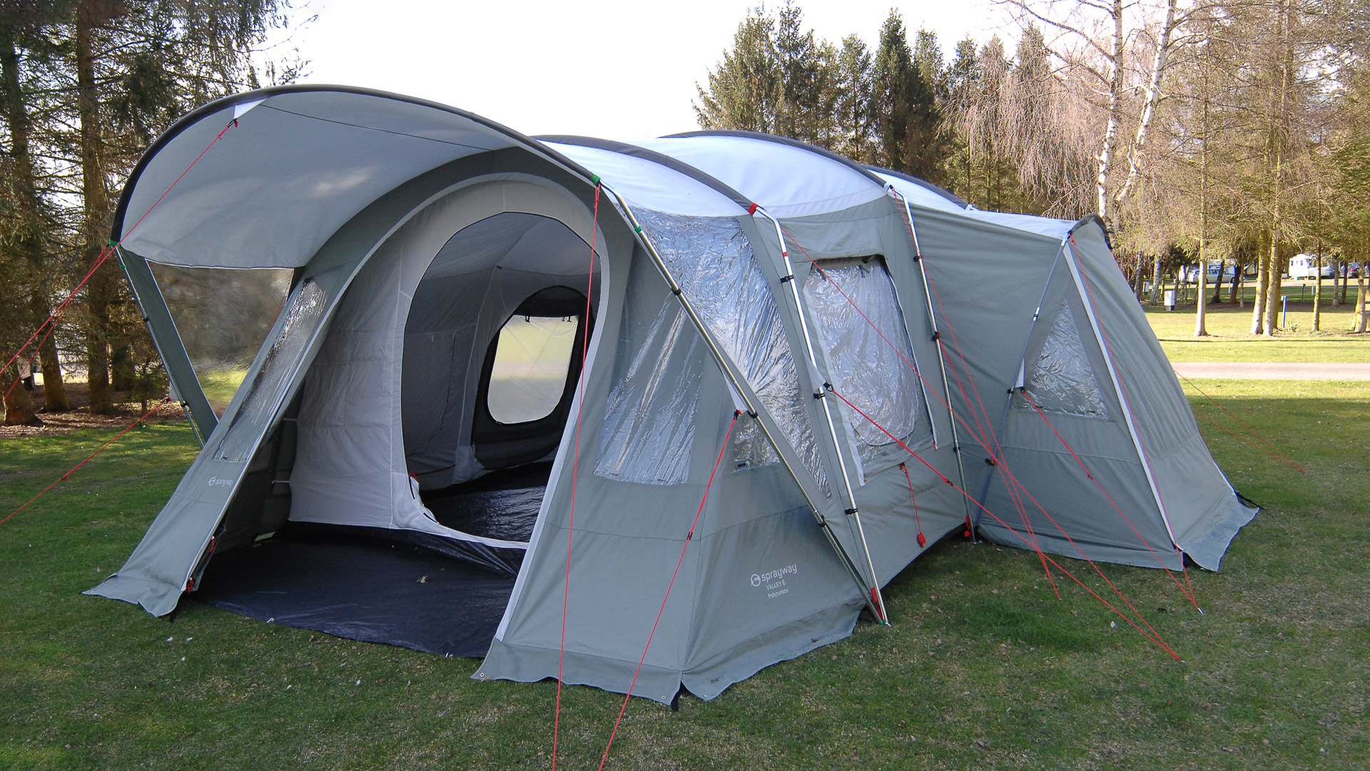 Polyester tent