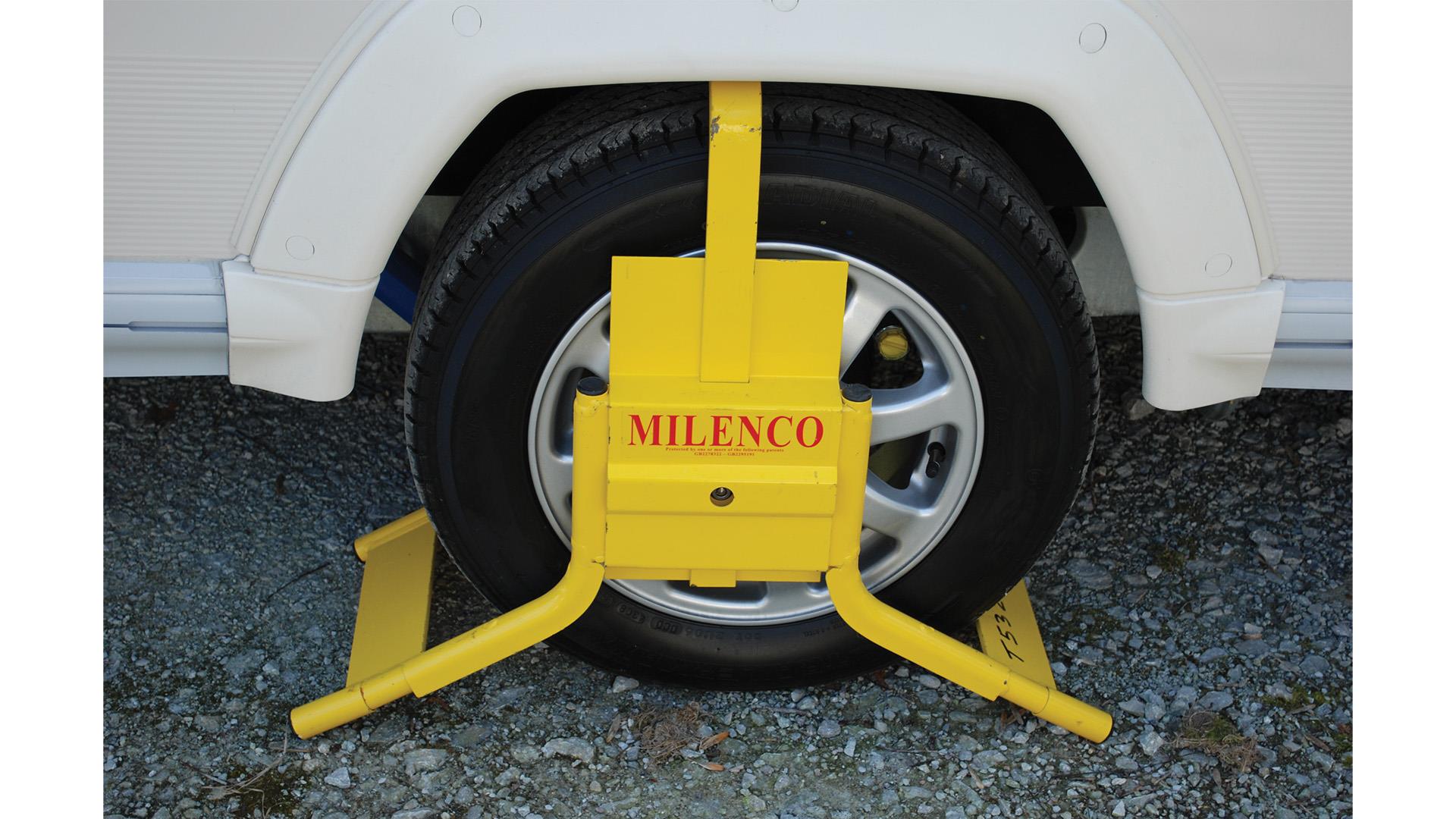 Wheel stopper for a caravan