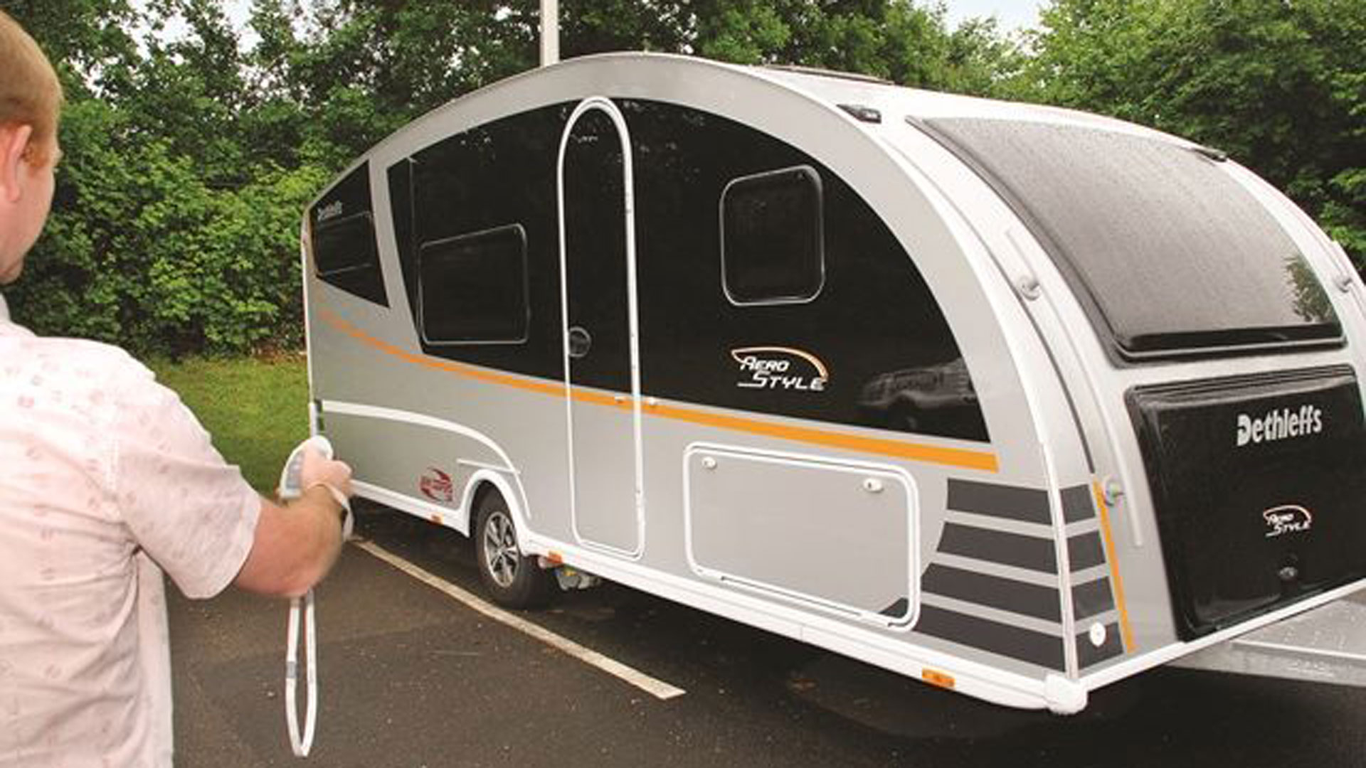 Choosing a Caravan Motor Mover The Camping and Caravanning Club