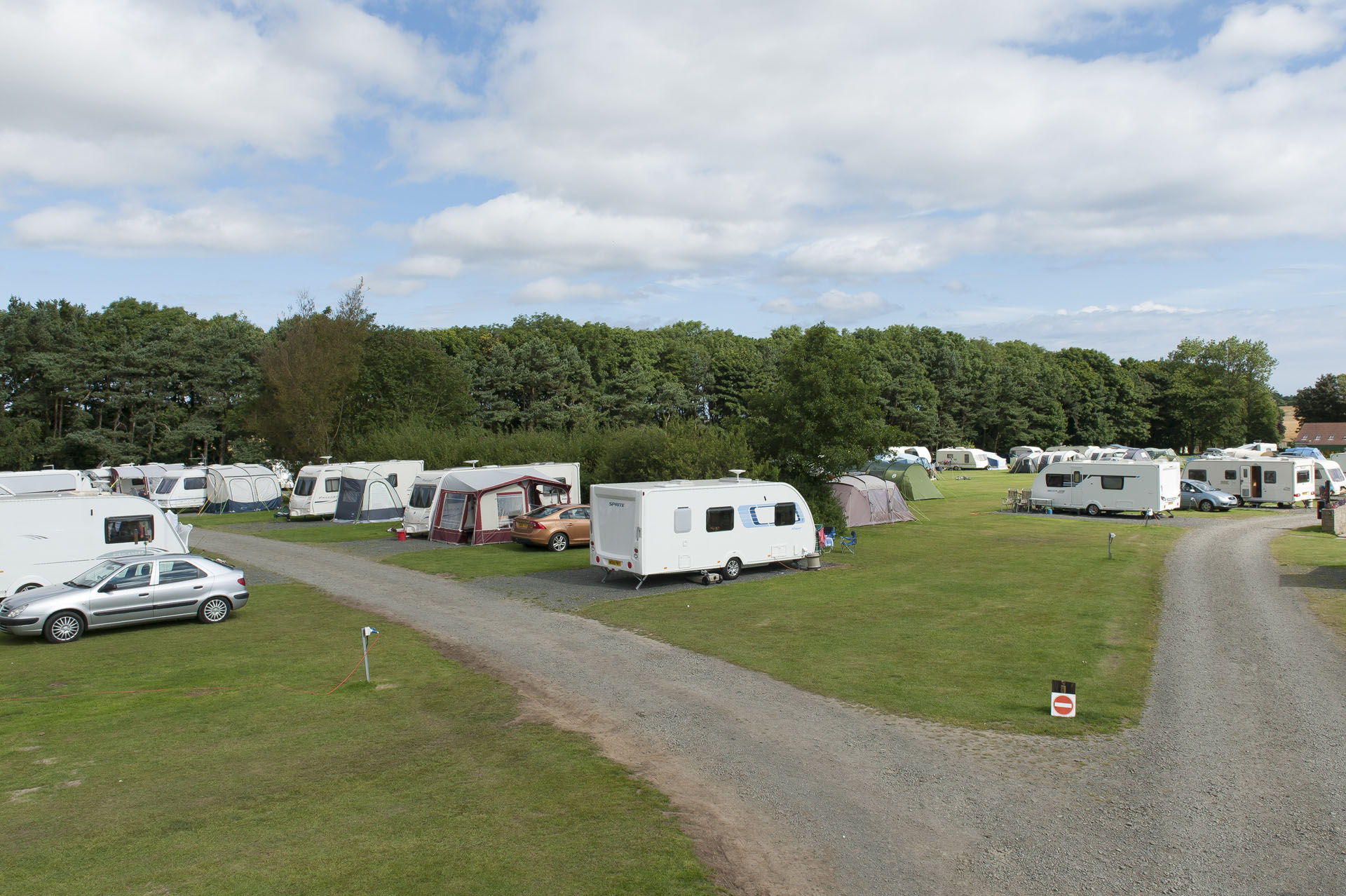 Dunstan Hill Campsite - Camping And Caravanning Club Site