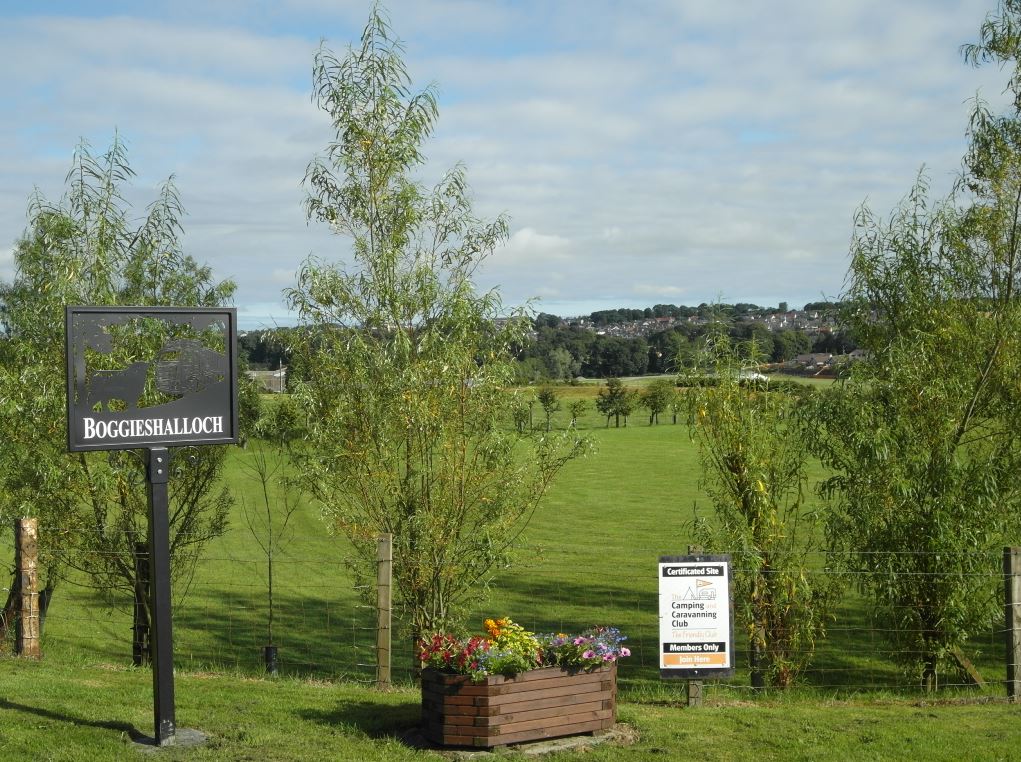 Turriff - Boggieshalloch - The Camping And Caravanning Club