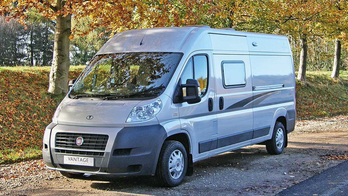 Vantage Motorhomes Ora Sterling