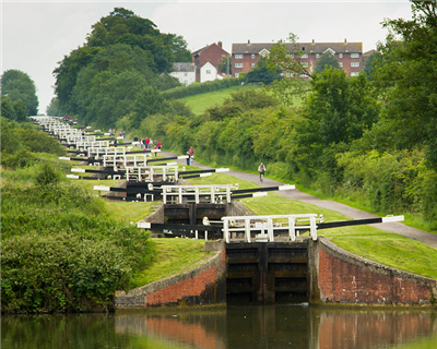 The Kennet & Avon Canal has awesome examples of canal engineering. At Caen Hill, you can see the longest continuous flight of locks in the country